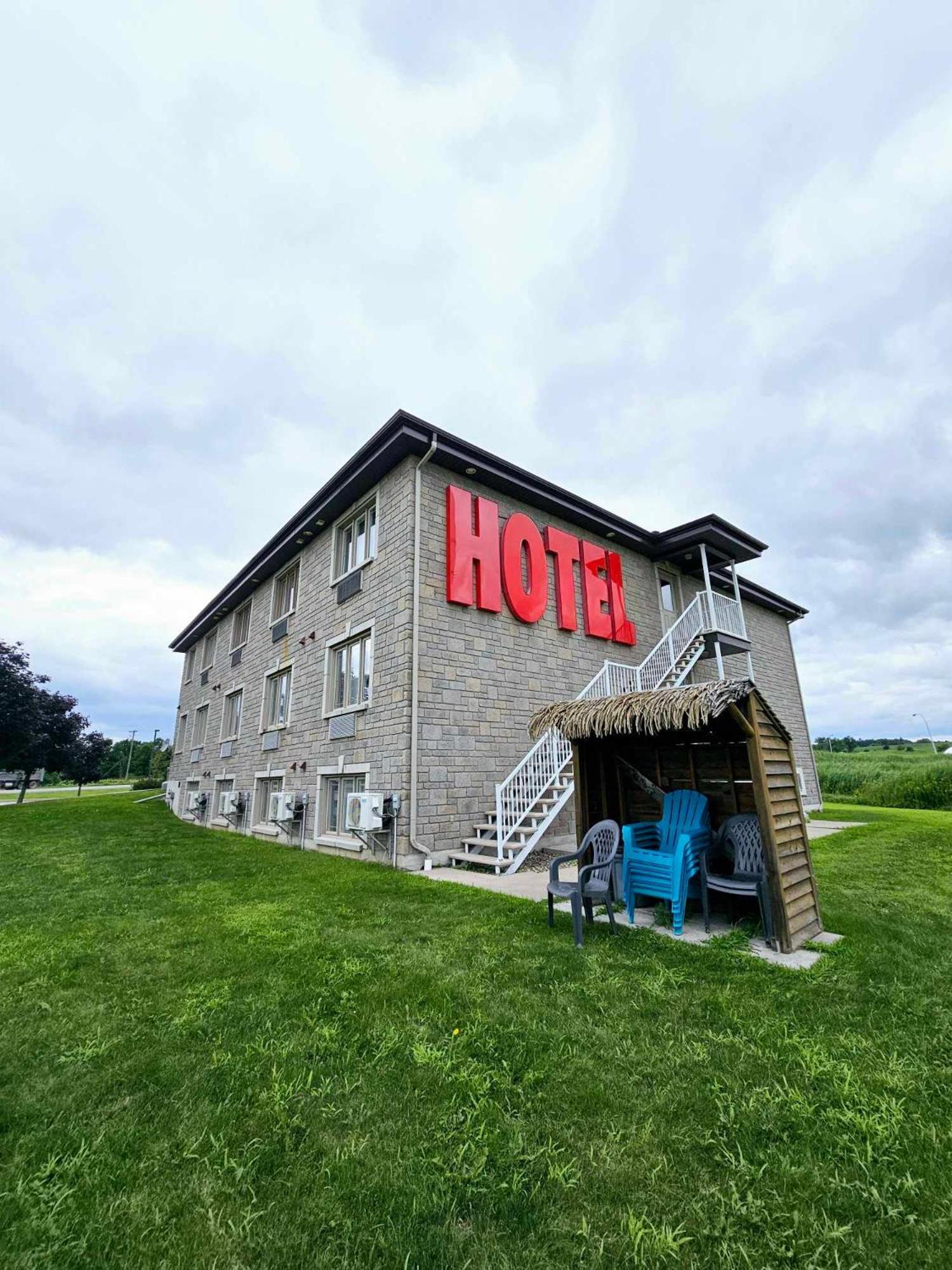Hotel Napoleon Angers Exterior foto